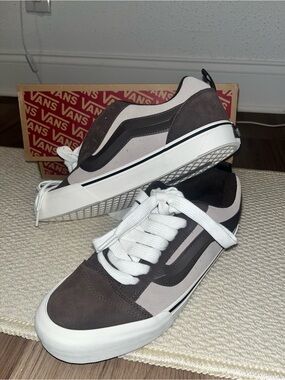 New in box Knu School brown vans